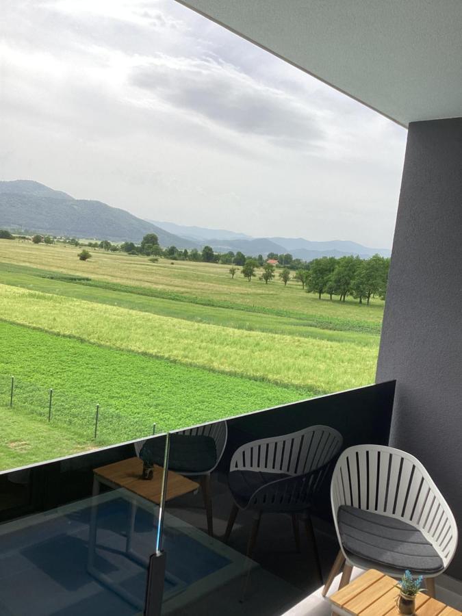 Villa Biser Gacke Sinac Kültér fotó