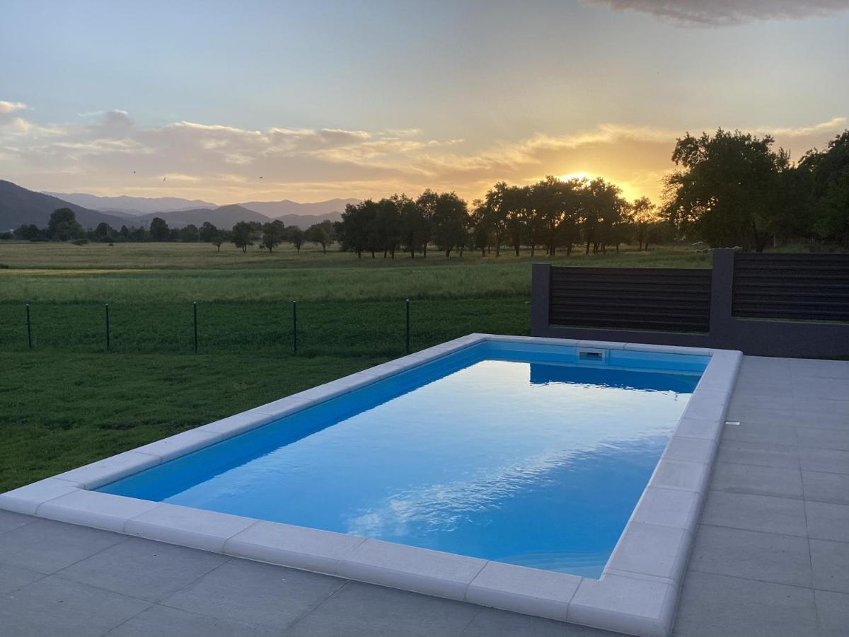 Villa Biser Gacke Sinac Kültér fotó